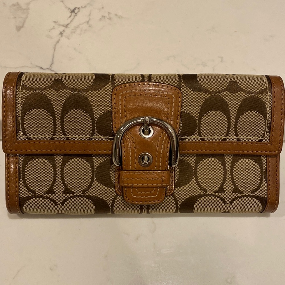 Coach large Brown Soho buckle signature wallet